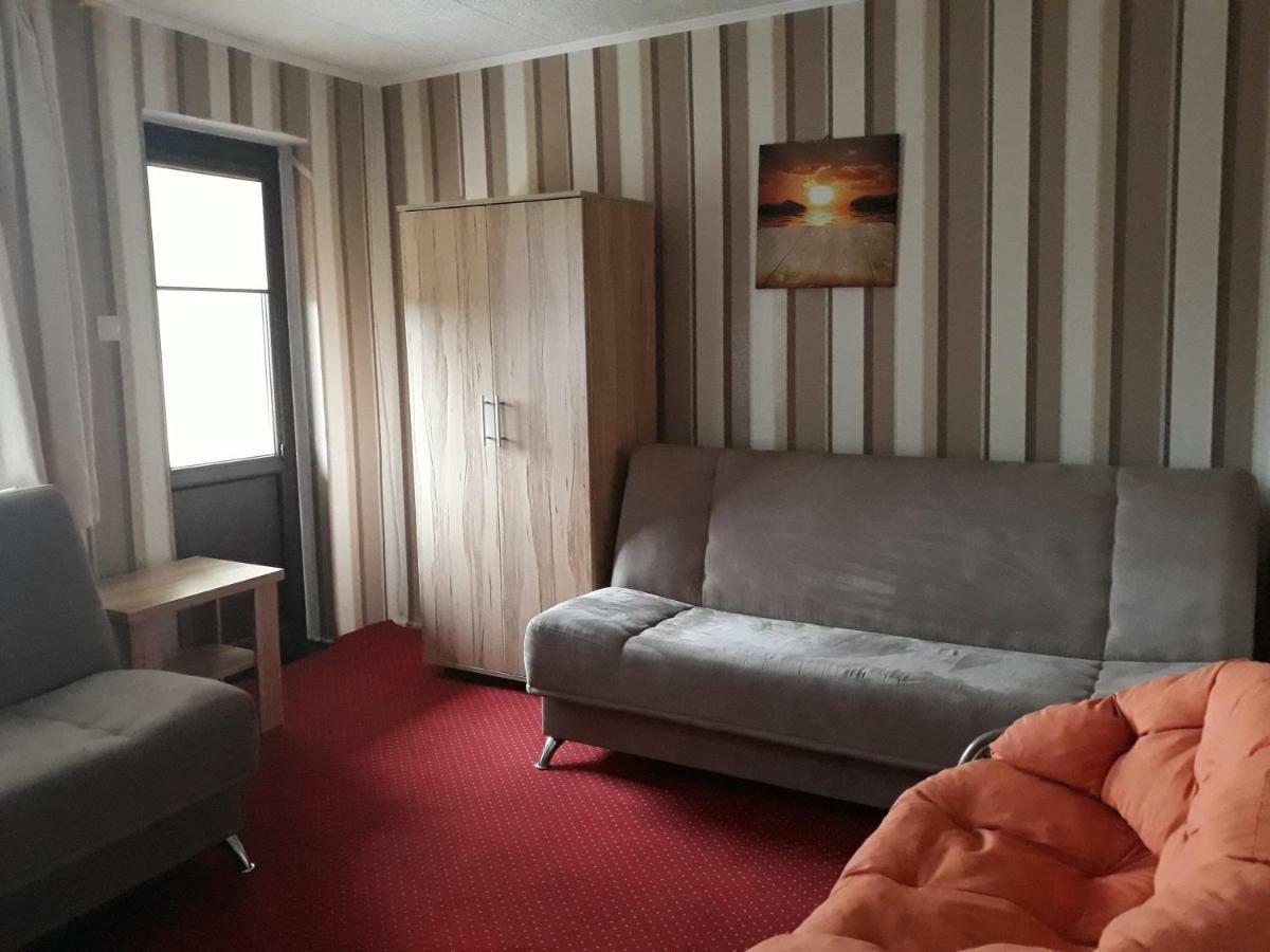 Pokoje I Domki Nadmorskie - Bajkowa Mierzeja Stegna (Pomerania) Exterior foto